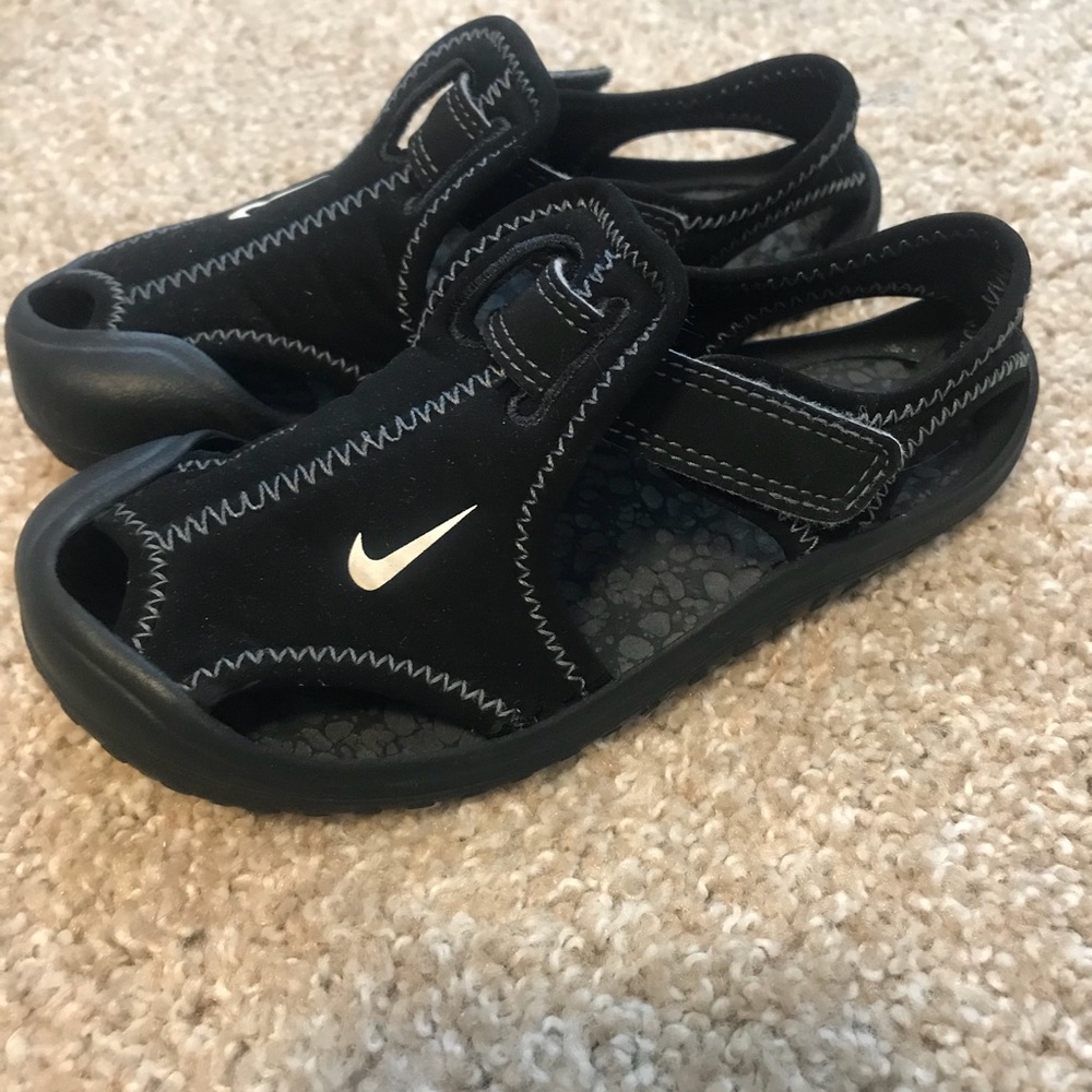 Nike sandals